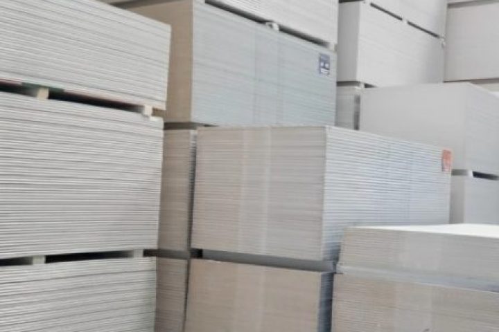 Bukan Cuma Soal Harga, Ini yang Membuat Distributor Gypsum Layak Dipilih